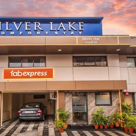 Fabhotel Silver Lake-3